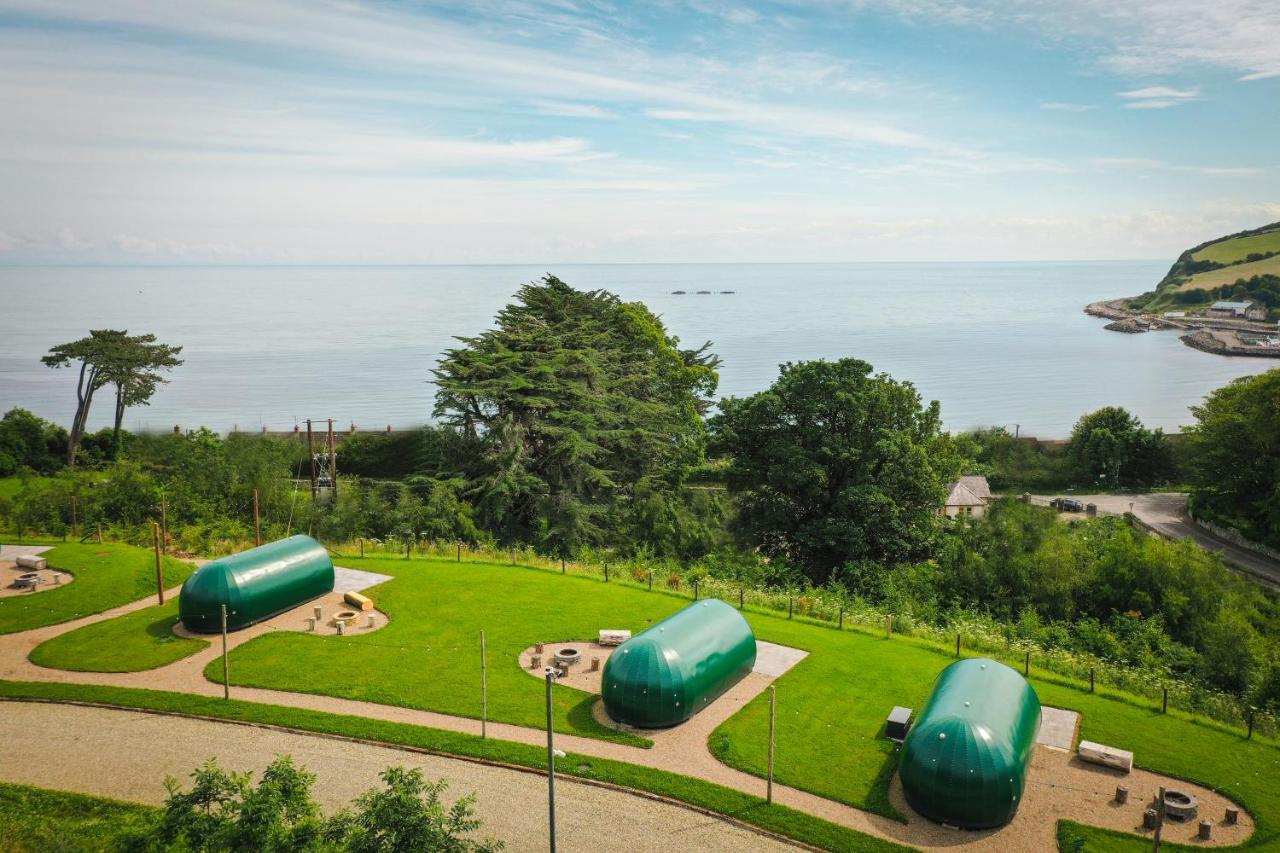ホテル Glenarm Castle Ocean View Pods エクステリア 写真